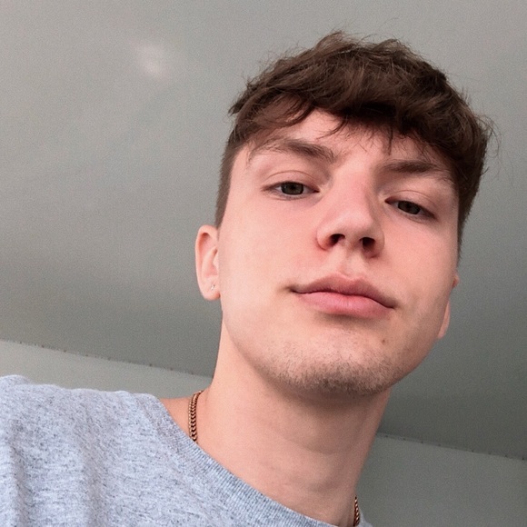 Meet your Posher, Michael - Picture 1 of 1